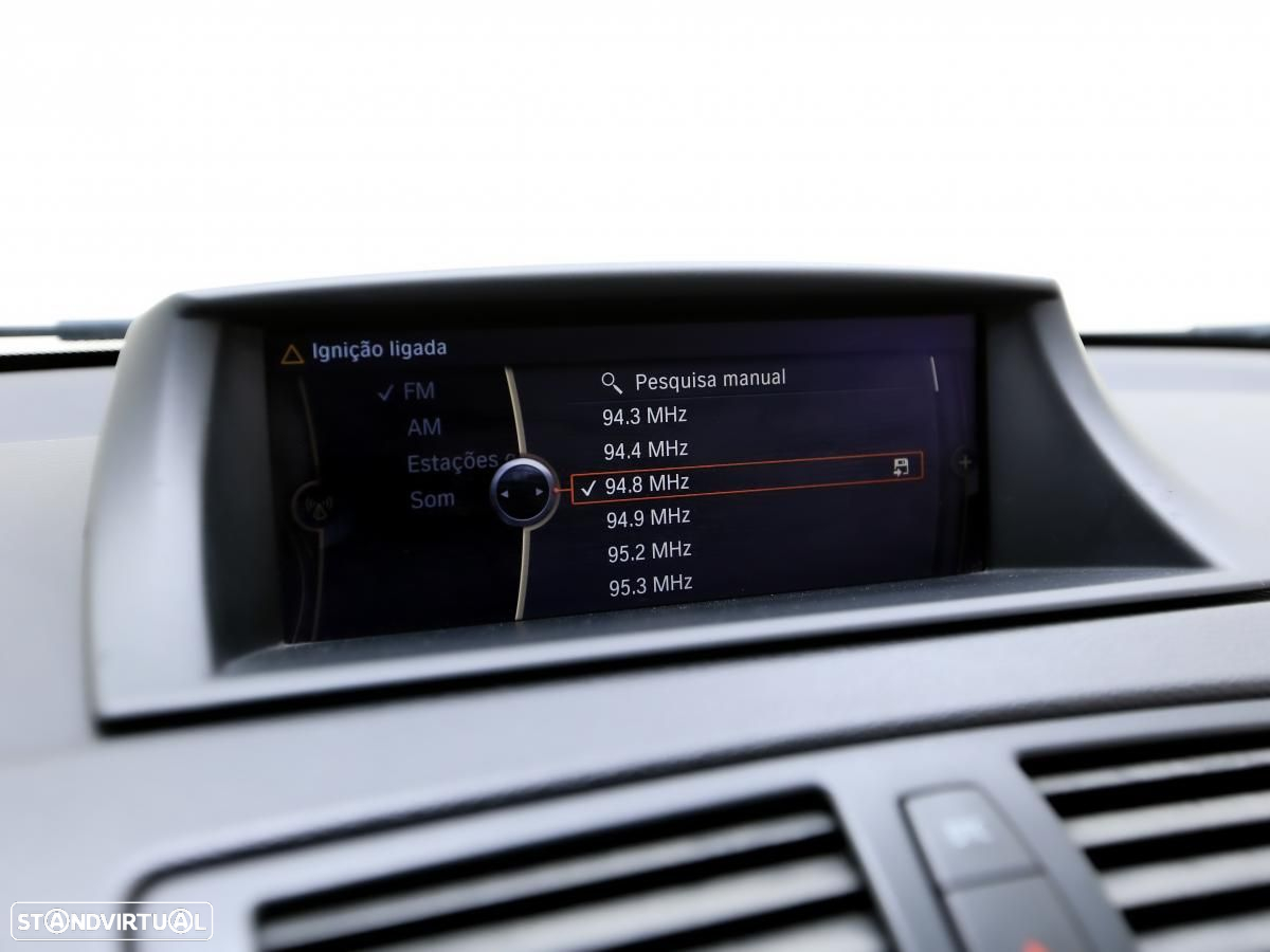 BMW 123 d Cabrio Limited Edition Lifestyle c/ M Sport Pack - 20