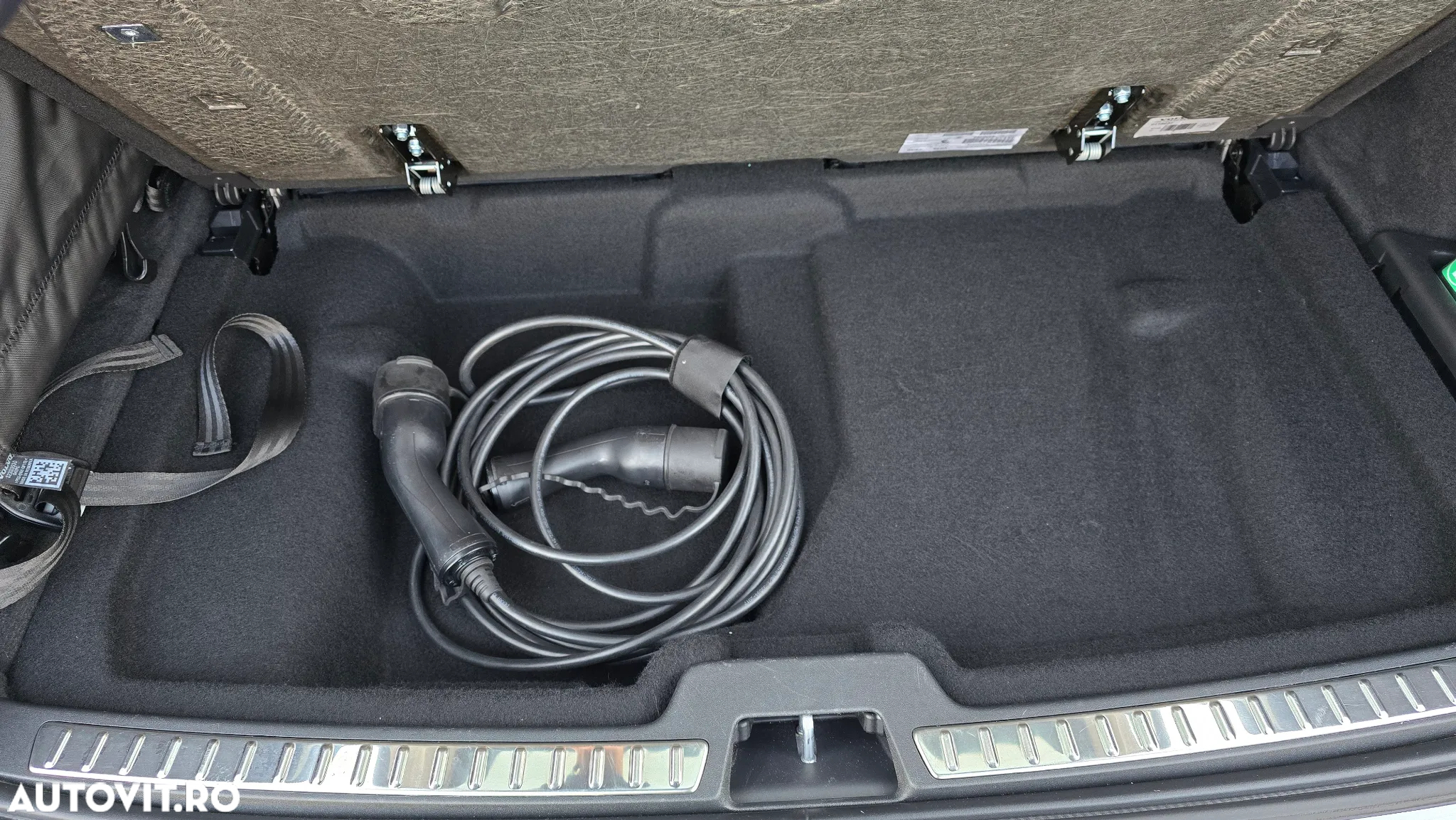 Volvo XC 90 T8 AWD Recharge Geartronic Inscription Expression - 25