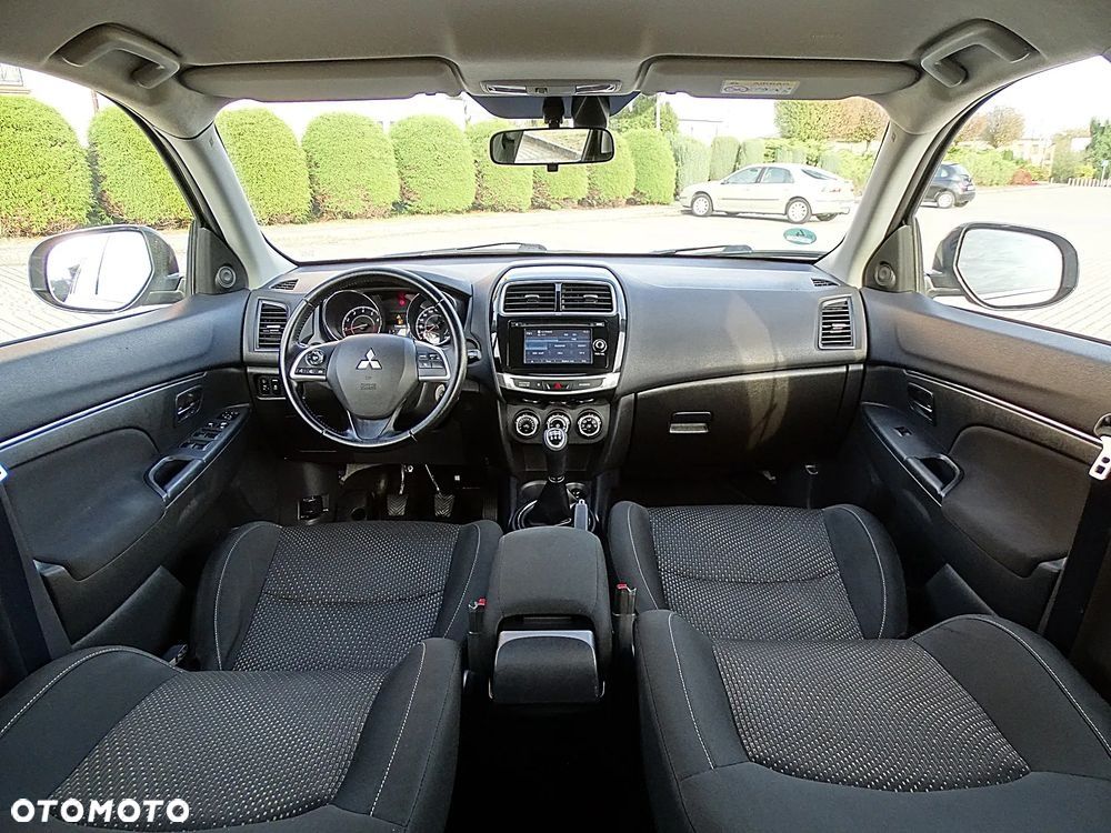 Mitsubishi ASX 1.6 2WD Intense - 32