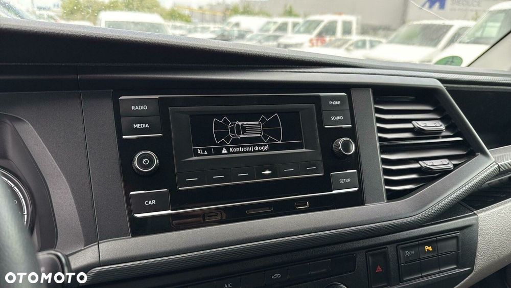 Volkswagen Transporter Trendline - 13