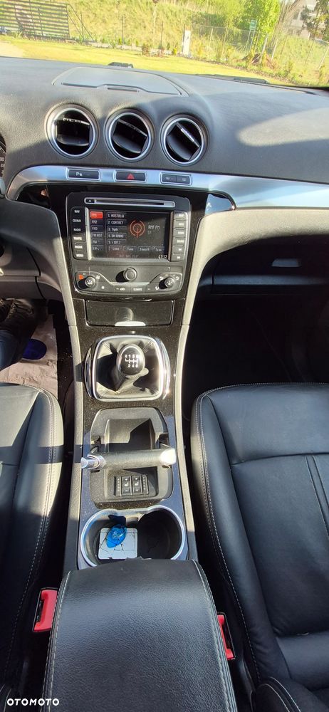 Ford S-Max 2.0 TDCi DPF Ambiente - 18
