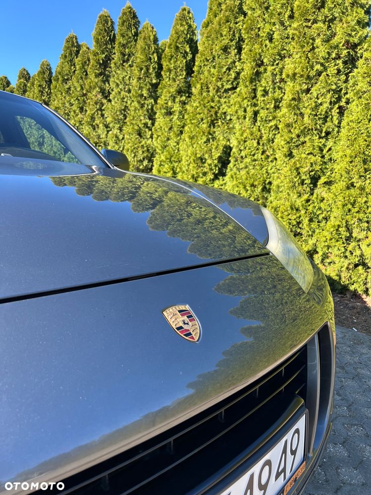 Porsche Cayenne Tiptronic S - 17