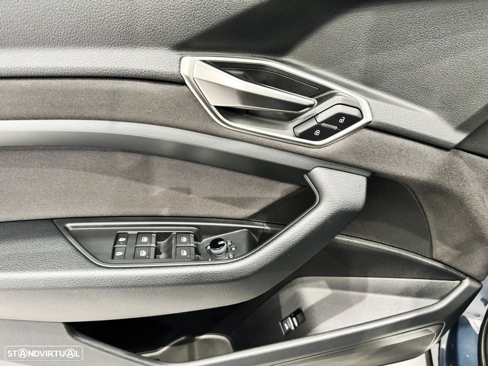 Audi Q8 e-Tron Sportback 55 quattro Advanced - 15