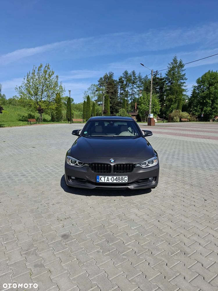 BMW Seria 3 320d - 2