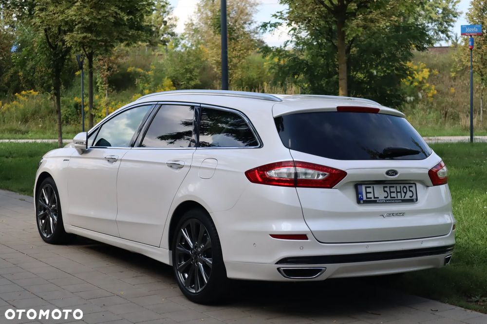 Ford Mondeo Vignale 2.0 TDCi PowerShift - 9