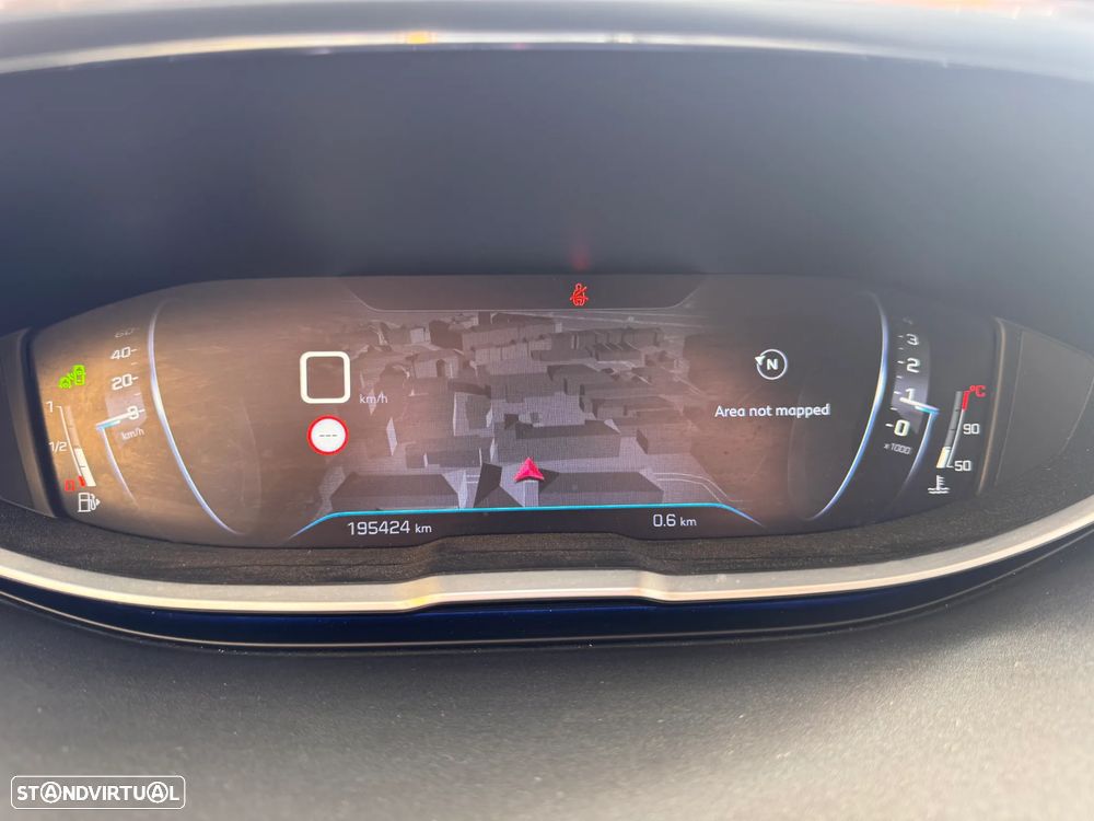 Peugeot 3008 PureTech 130 Stop & Start GPF Allure Pack - 11