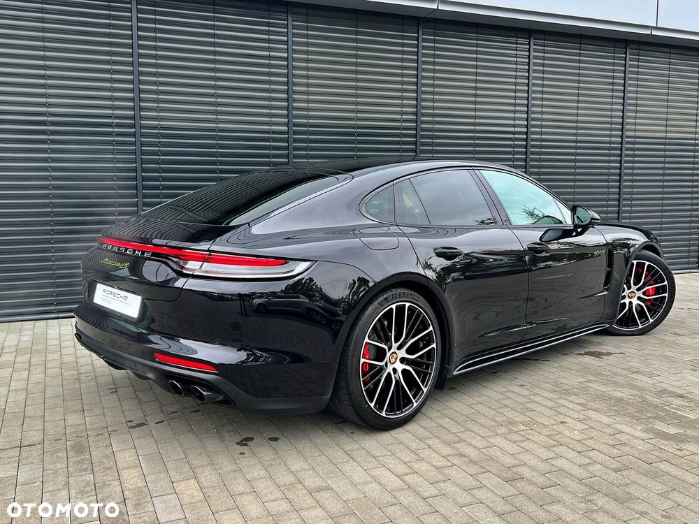 Porsche Panamera - 6