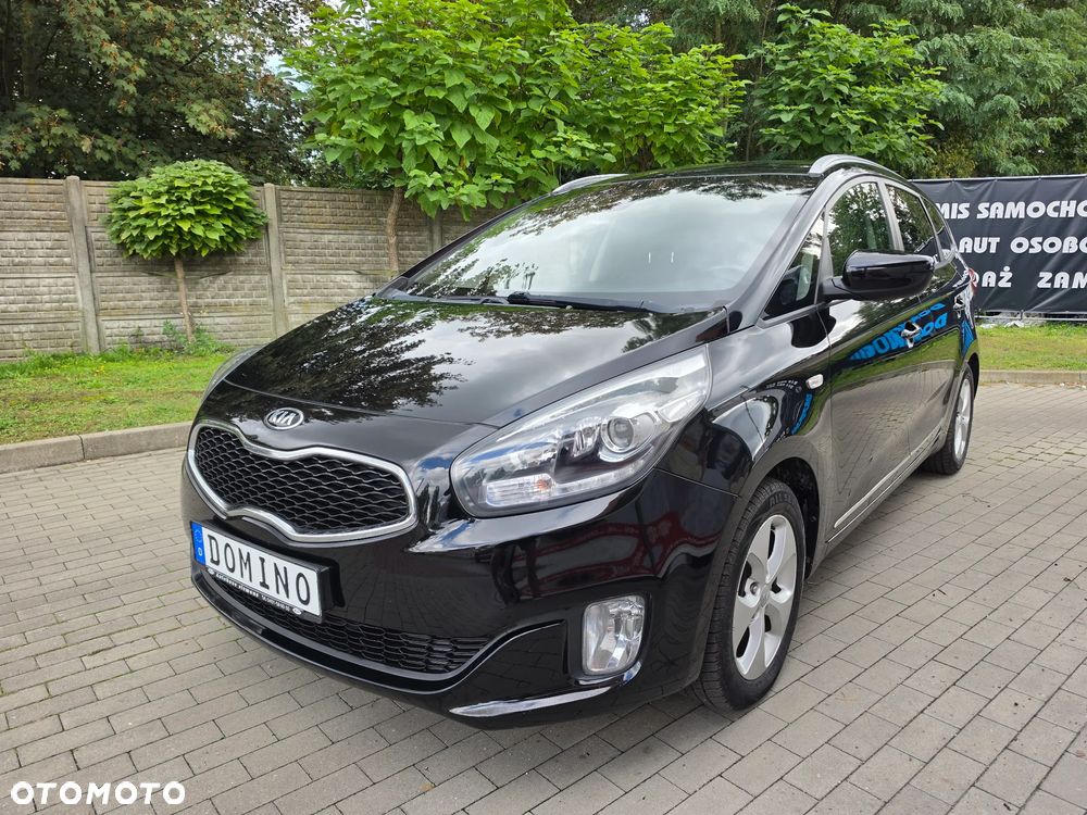 Kia Carens 1.6 GDI Attract - 1