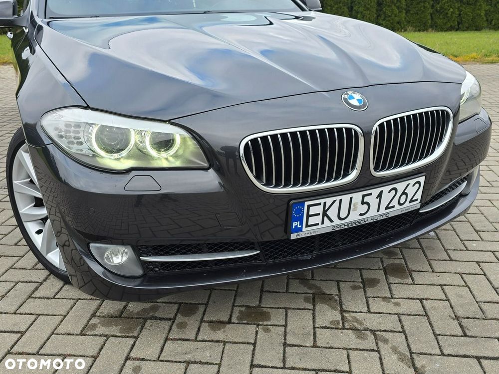 BMW 5 Series 2011 photo 4
