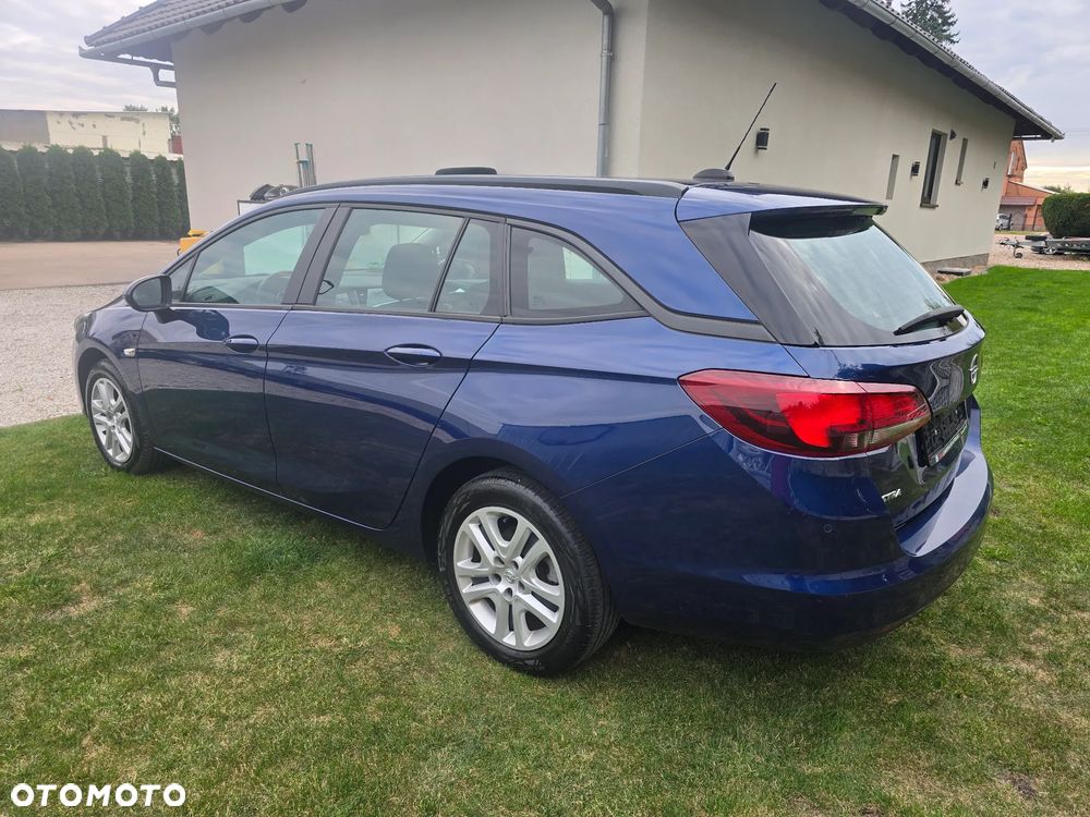 Opel Astra - 13