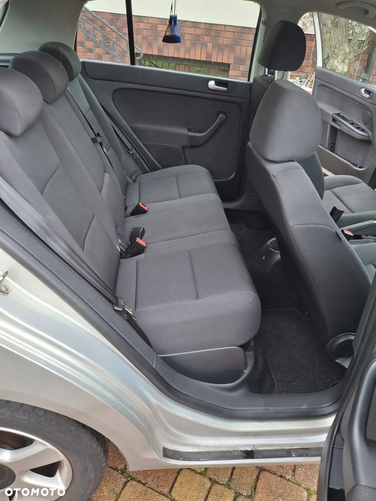 Volkswagen Golf Plus 1.4 Comfortline - 17