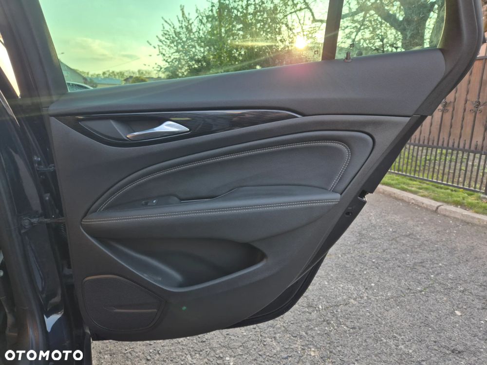 Opel Insignia 1.5 Direct InjectionTurbo Business Innovation - 28
