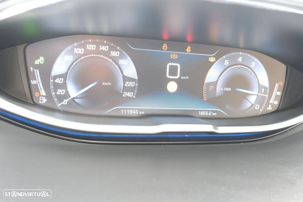 Peugeot 5008 1.2 PureTech Allure - 23