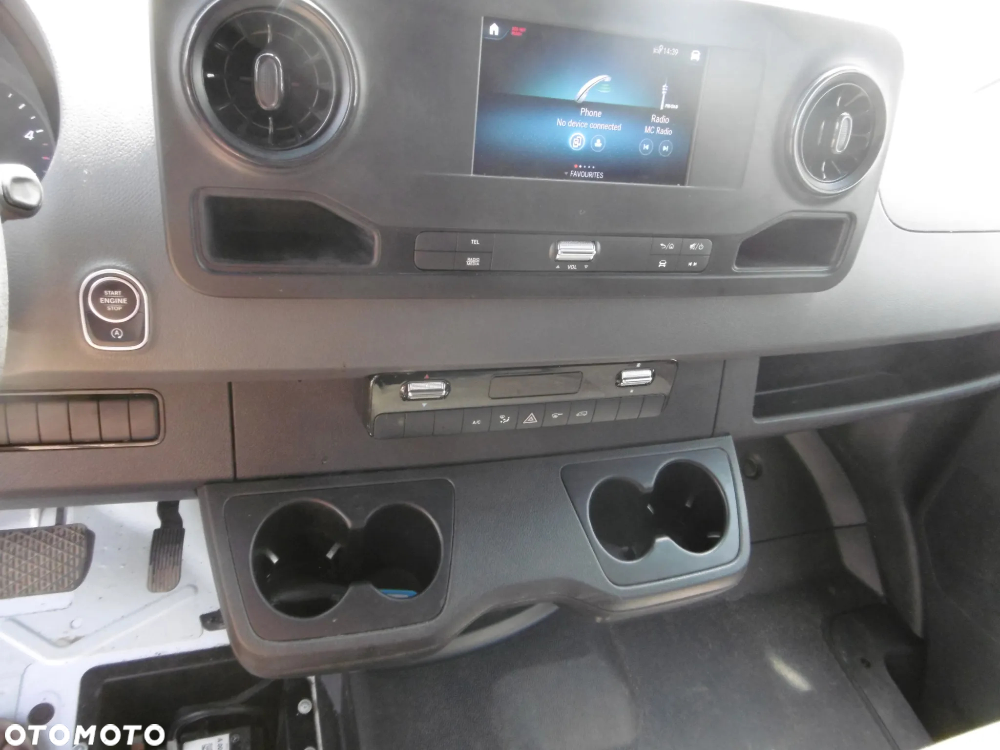 Mercedes-Benz Sprinter - 8