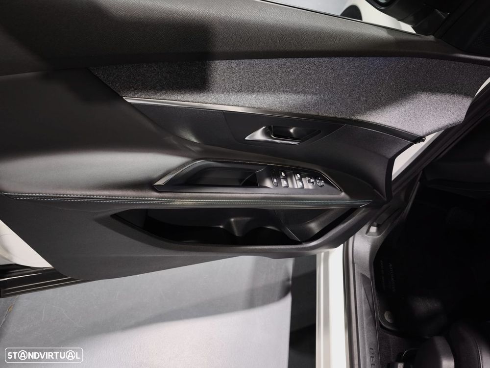 Peugeot 5008 1.5 BlueHDi Allure Pack EAT8 - 9