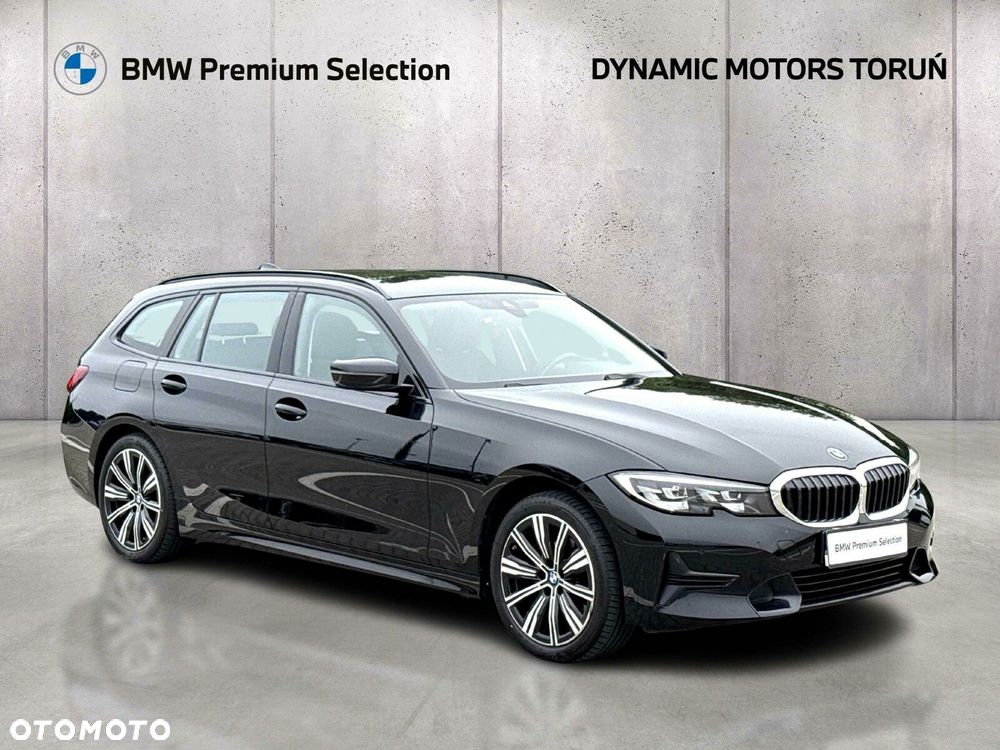 BMW Seria 3 320d Sport Line - 10