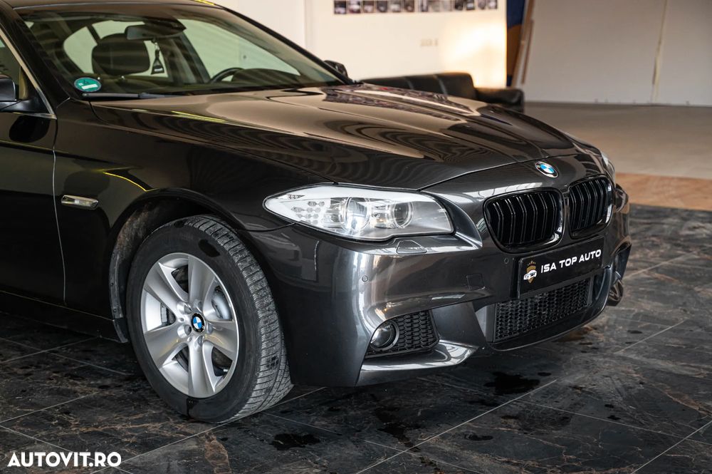 BMW Seria 5 520d Sport-Aut. - 13