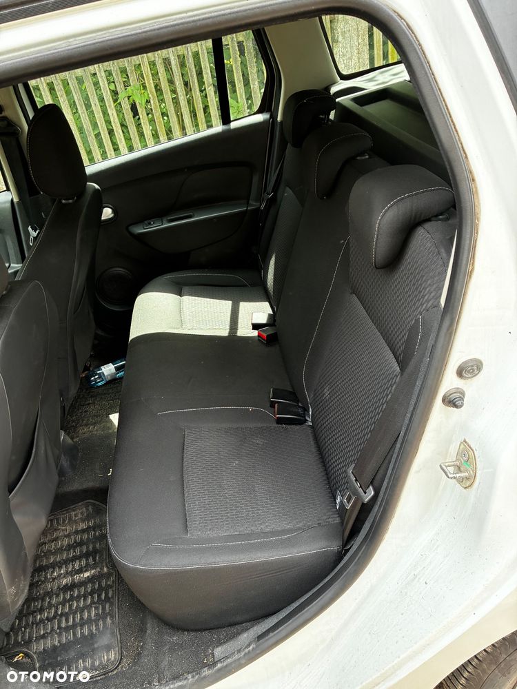Dacia Logan 0.9 TCe Laureate - 3