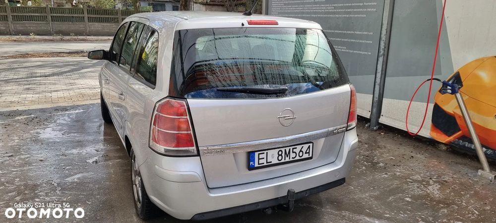 Opel Zafira 1.9 CDTI Cosmo - 2