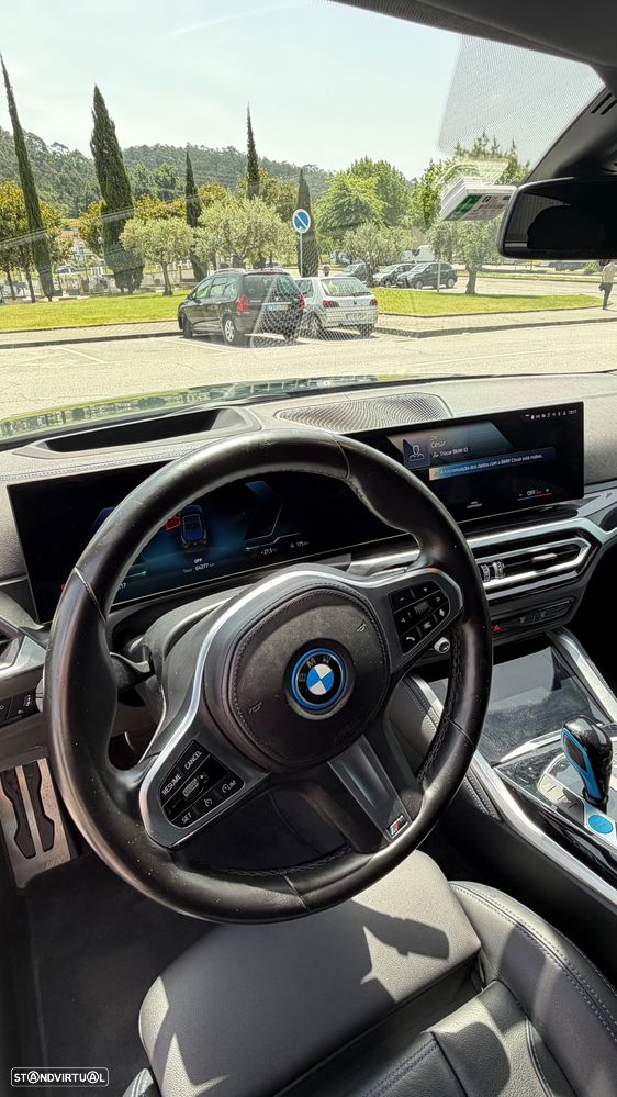 BMW i4 - 16