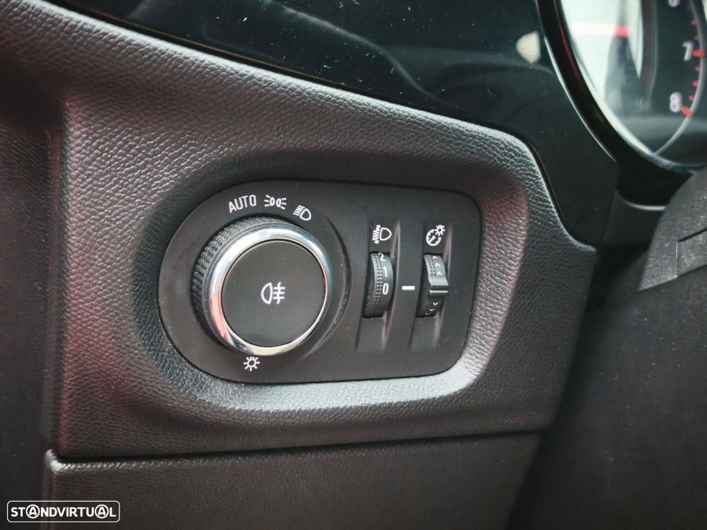 Opel Corsa 1.5 D Edition - 17