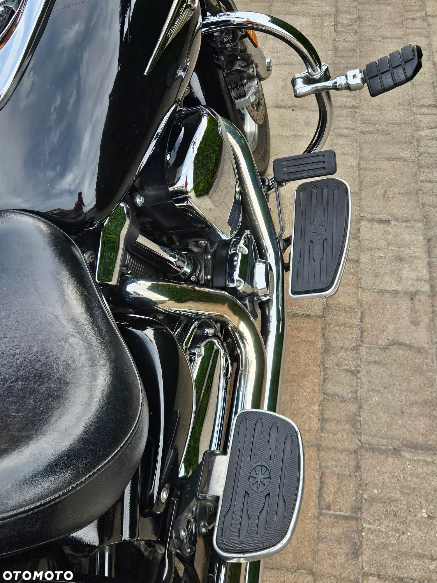 Yamaha Road Star - 6