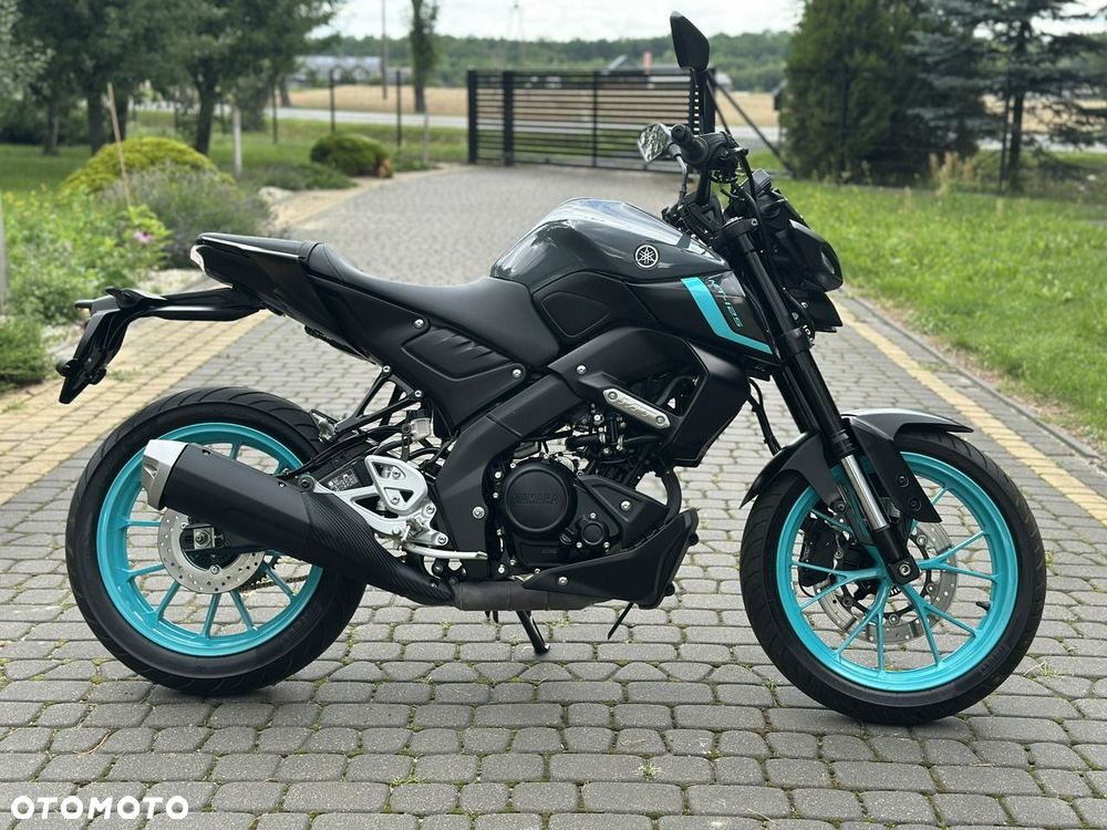 Yamaha MT - 4