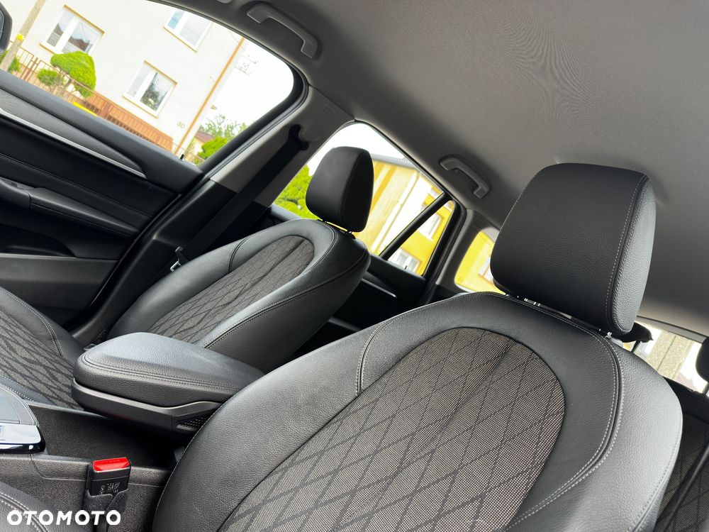 BMW X1 sDrive18d xLine sport - 17