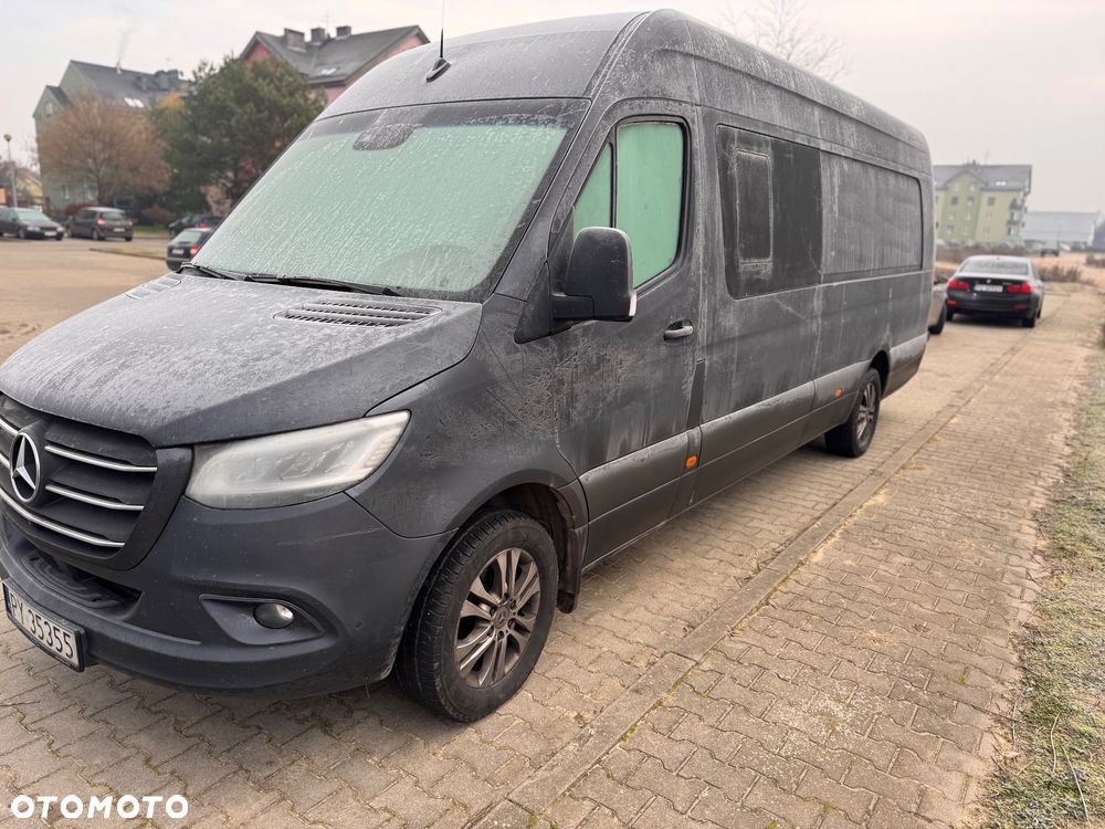 Mercedes-Benz Sprinter - 4