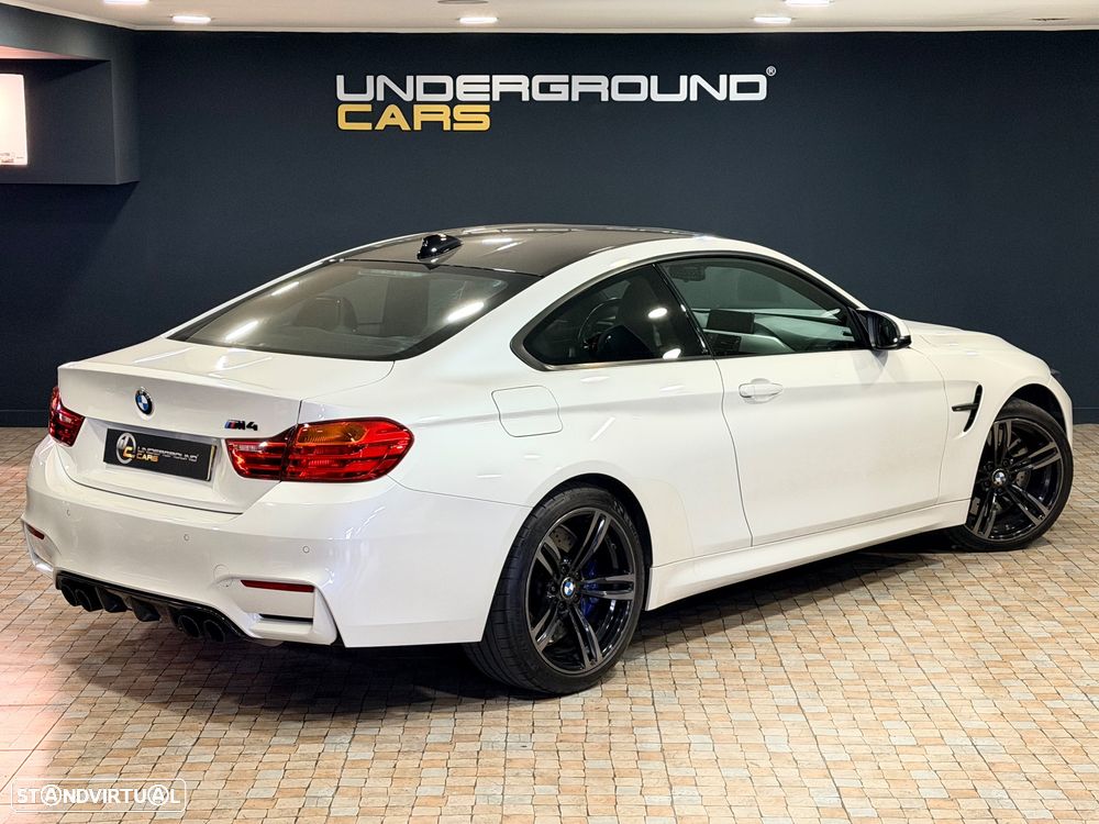 BMW M4 Auto - 9