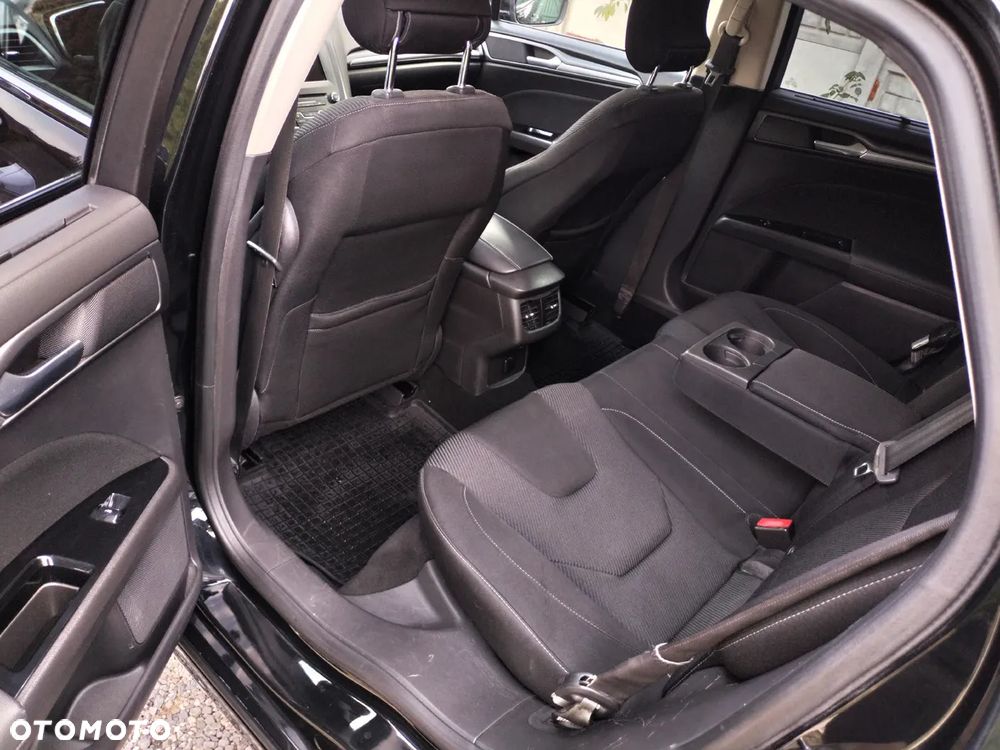Ford Mondeo 2.0 T Platinium X Plus (Titanium) MPS6 - 18