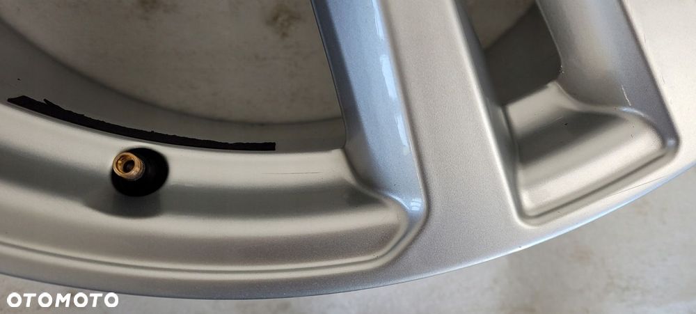 FELGA AUDI Q7 II 8x20 20 ET28 5x112 4M0601025G - 5