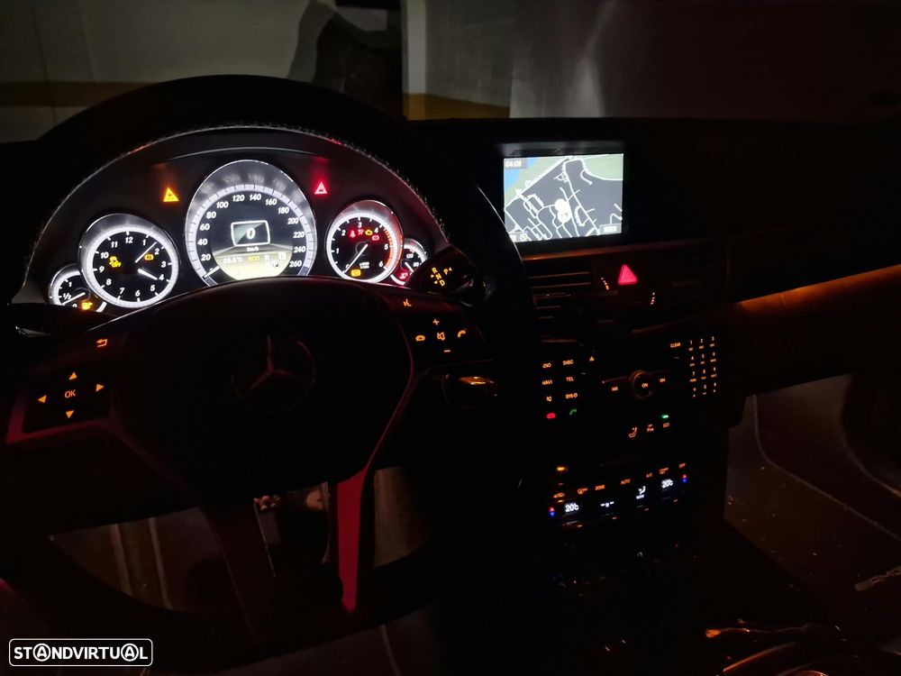 Mercedes-Benz E 250 CDI Avantgarde BE Auto. - 6