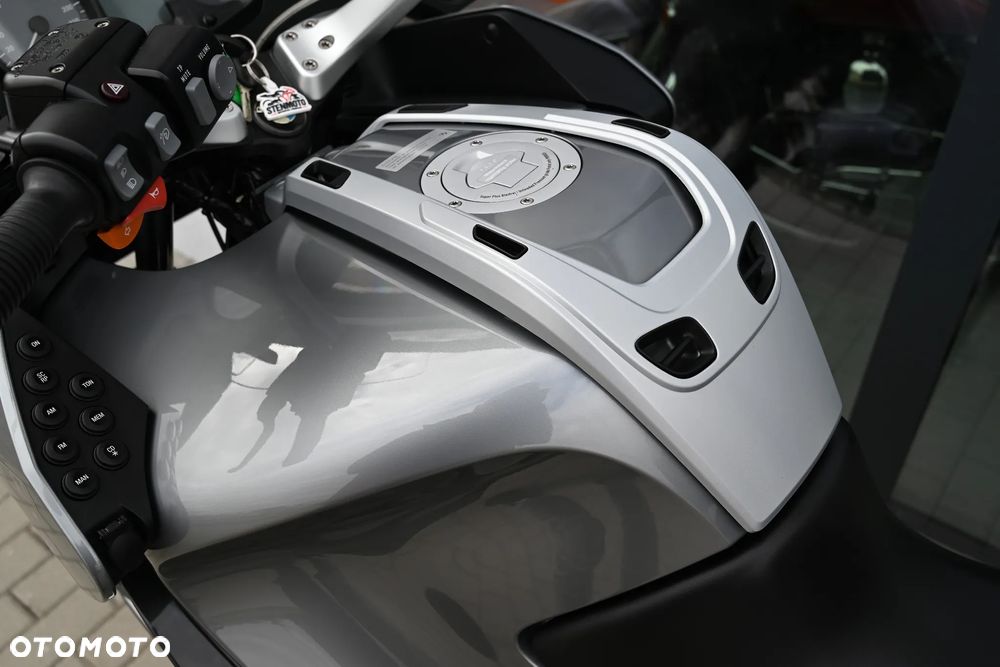BMW RT - 16