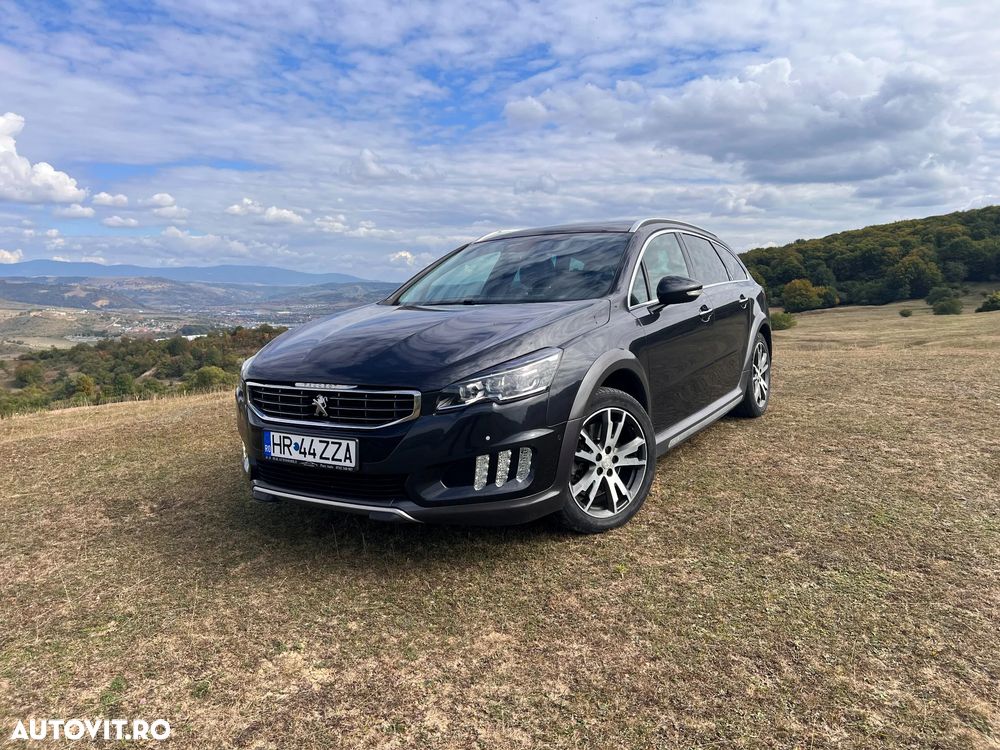 Peugeot 508 RXH Hybrid4 - 1