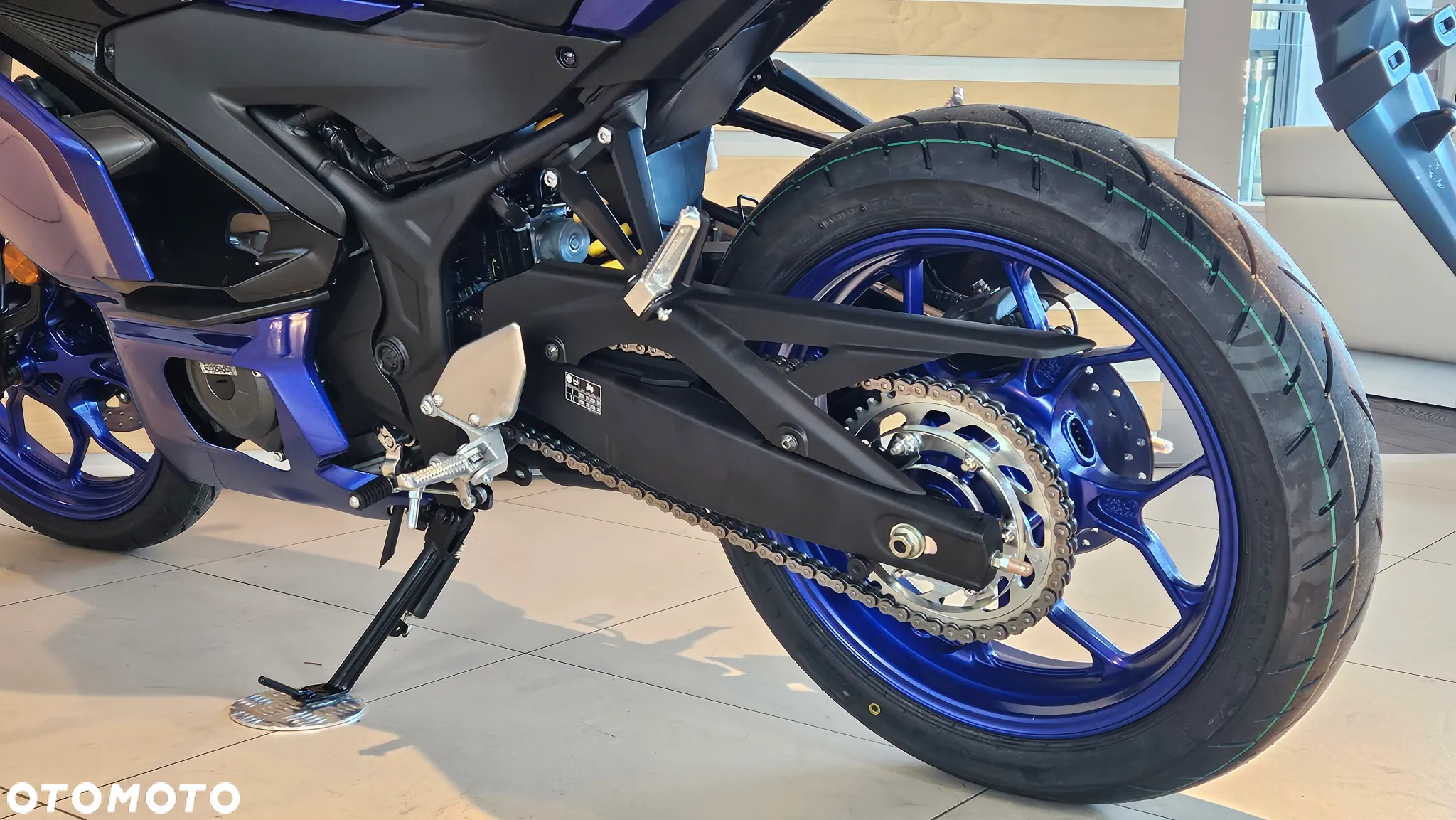 Yamaha R3 - 8