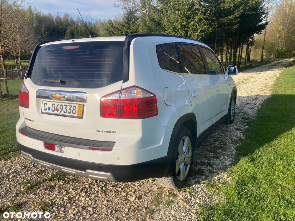 Chevrolet Orlando - 8