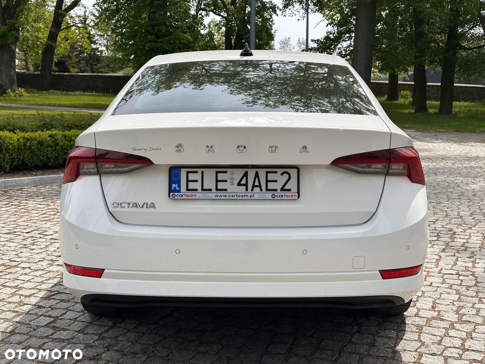 Skoda Octavia 2.0 TDI Ambition - 13