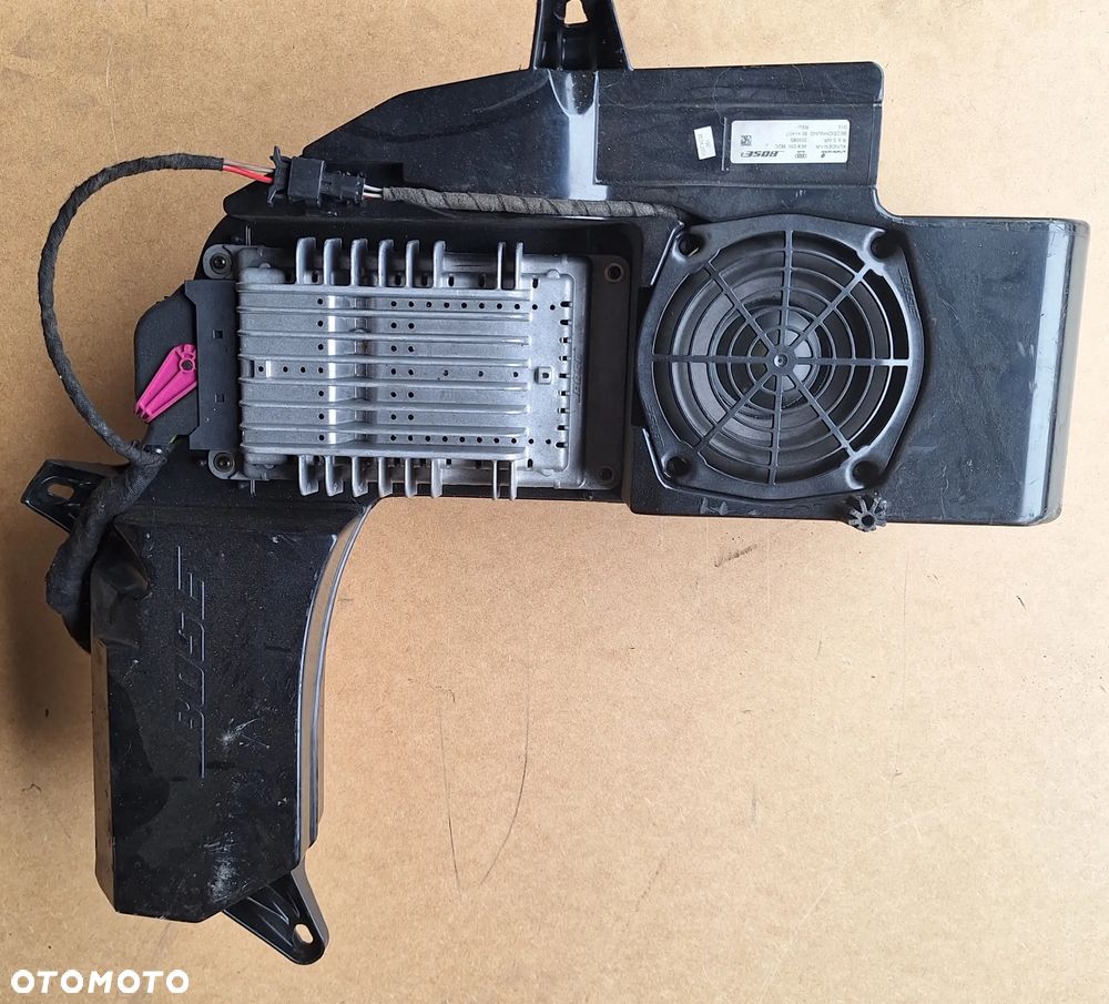 SUBWOOFER BOSE- AUDI A6 C5 AVANT - 1
