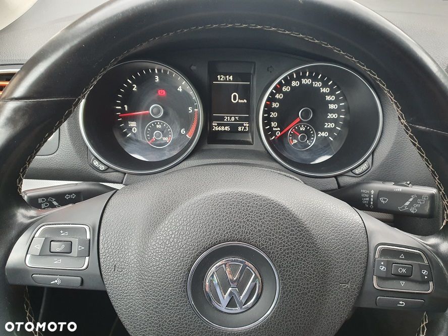 Volkswagen Golf 1.6 TDI DPF BlueMotion Technology MATCH - 15