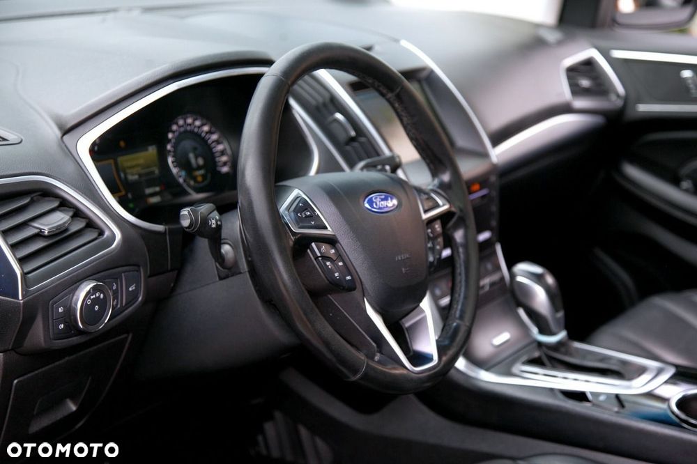 Ford Edge - 16