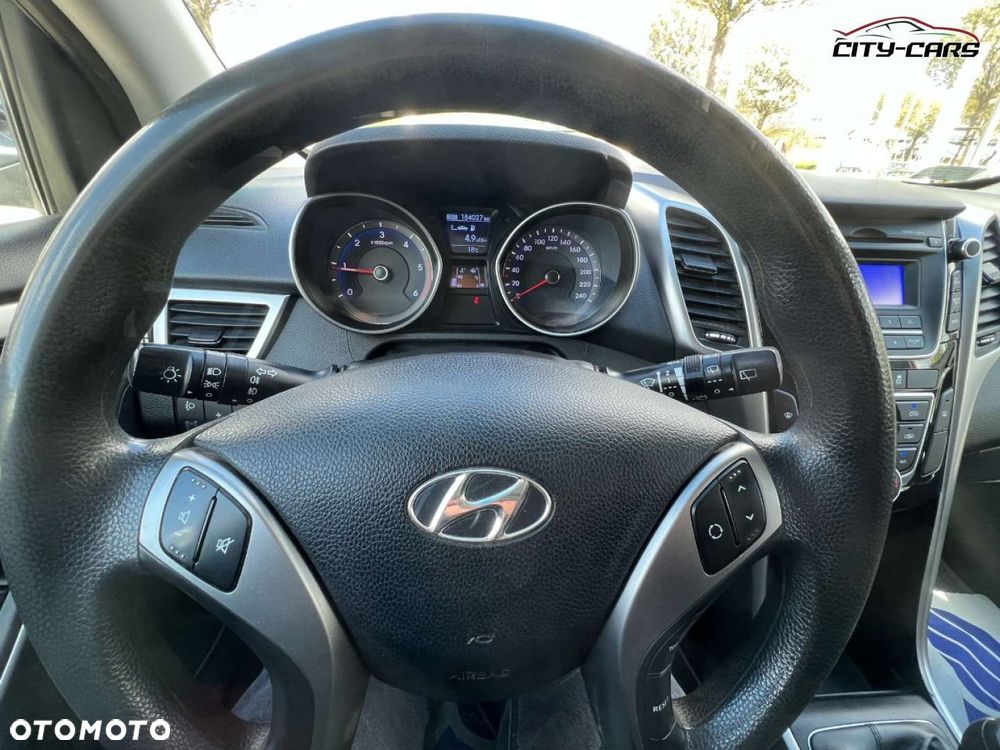 Hyundai i30 - 12