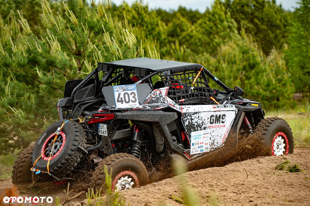 Polaris RZR - 8