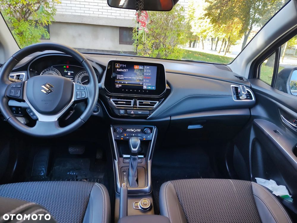Suzuki SX4 S-Cross 1.5 DualJet Hybrid Elegance Sun 4WD AGS - 7
