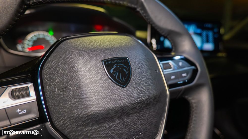 Peugeot 2008 1.2 PureTech Active Pack - 18