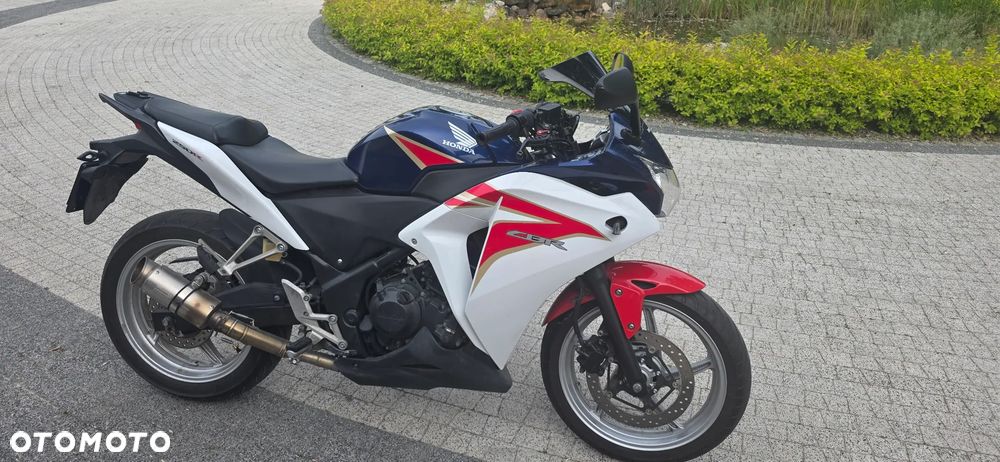 Honda CBR - 2
