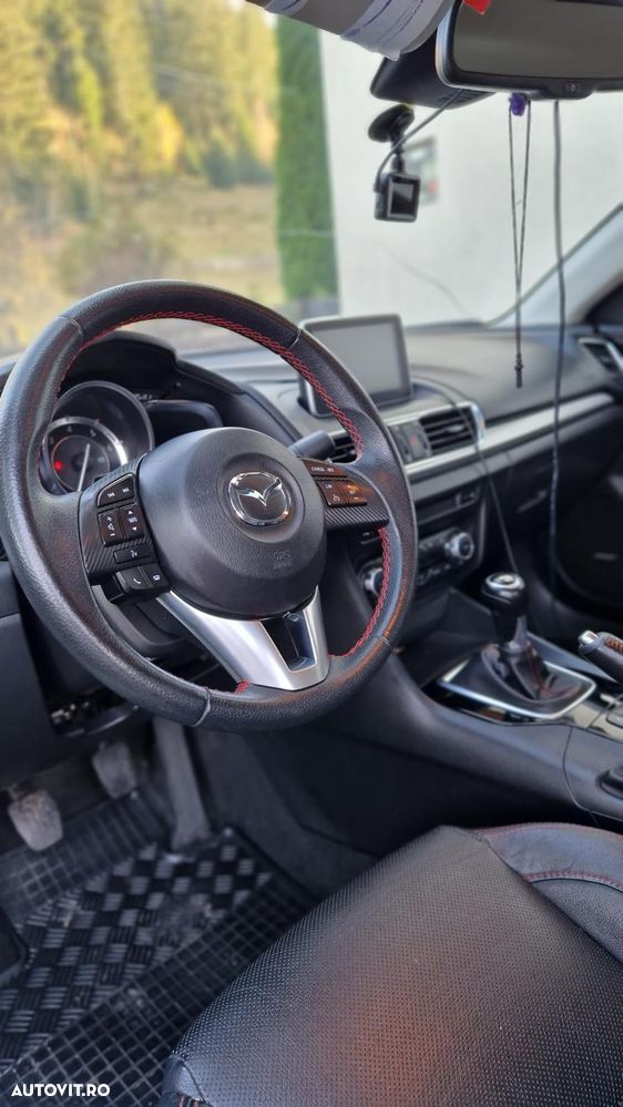 Mazda 3 - 7