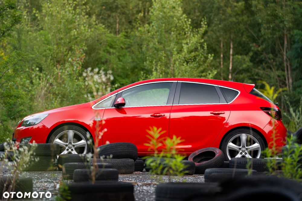 Opel Astra 1.6 T Sport - 12