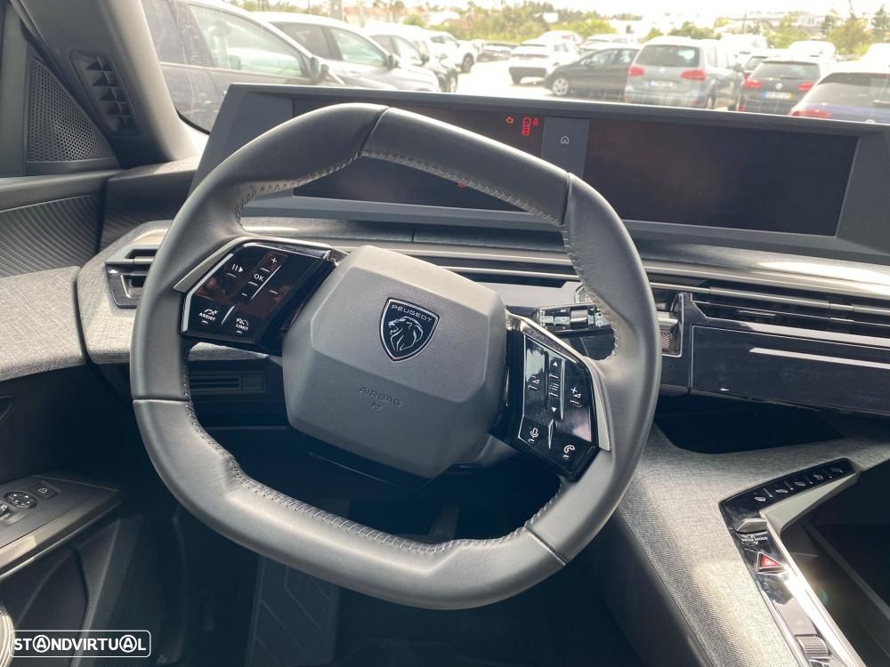 Peugeot 5008 1.2 Hybrid Allure e-DCS6 - 9