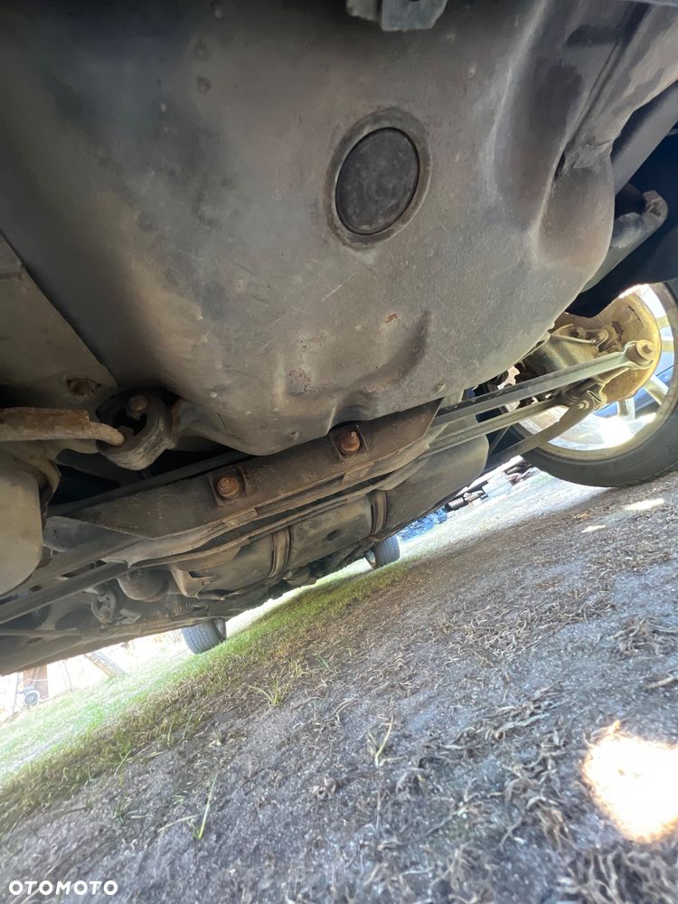 Alfa Romeo 147 1.9 JTD 16V Black Line - 10